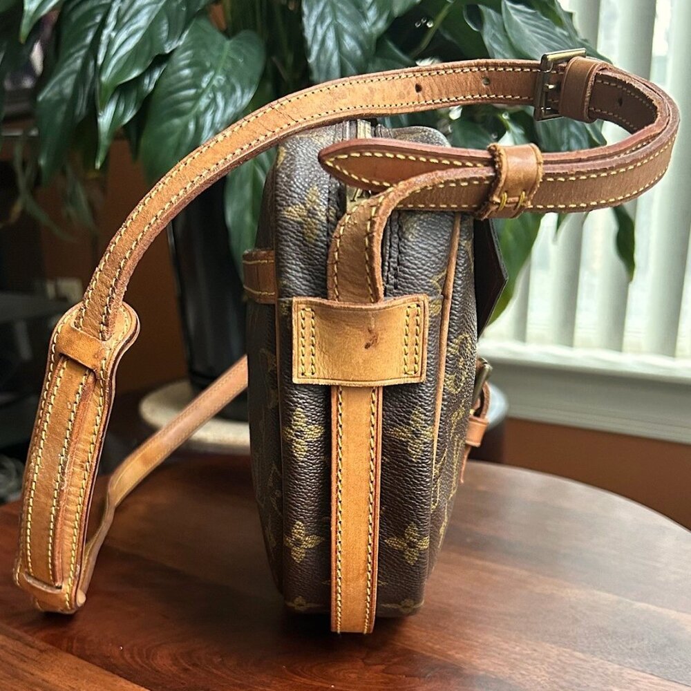 LOUIS VUITTON Monogram Jeune Fille MM Shoulder Bag - Picture 8 of 13